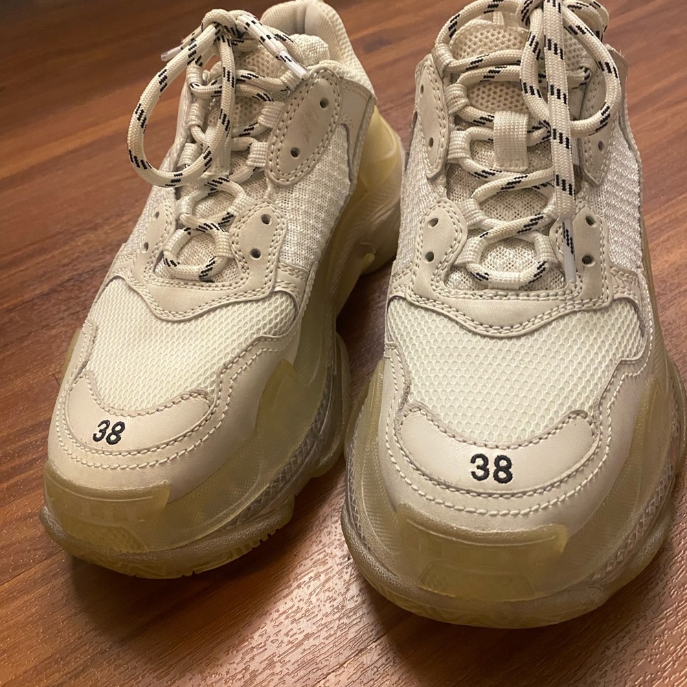 White balenciaga triple s sneakers